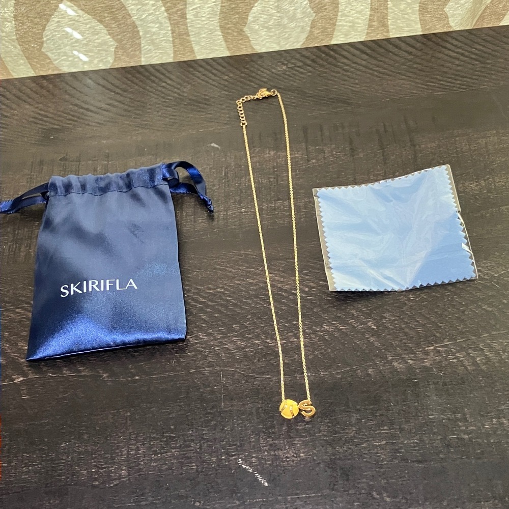 Kids I Love Softball Necklace Gold Tone Chain Charm Gift Bag - Picture 4 of 6